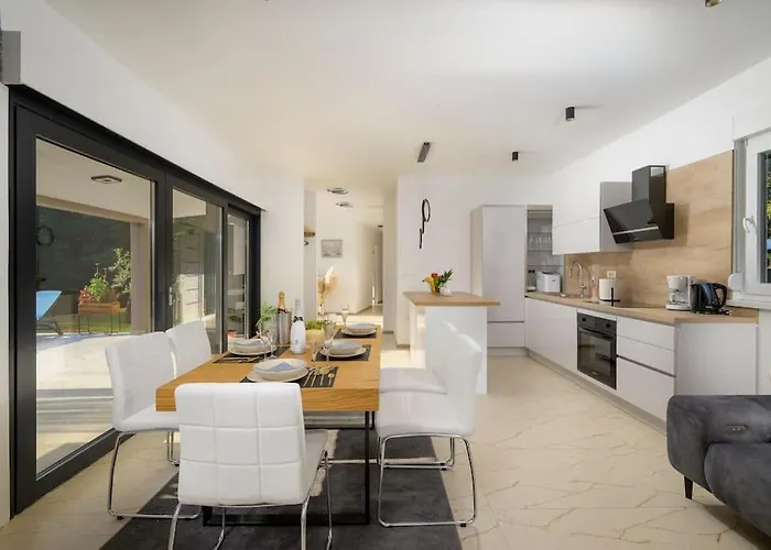 Silence By Istrialux Villa