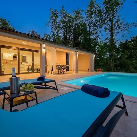 Silence By Istrialux