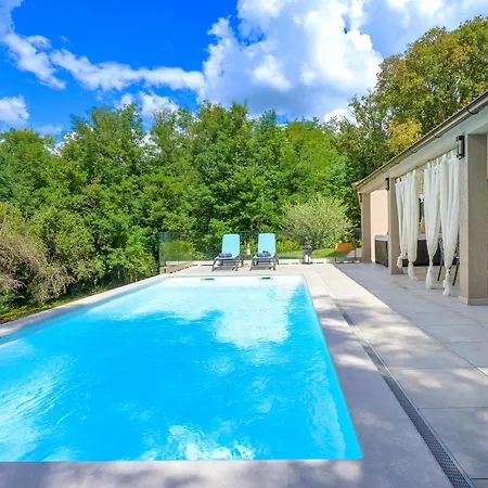 Villa Silence By Istrialux Pazin