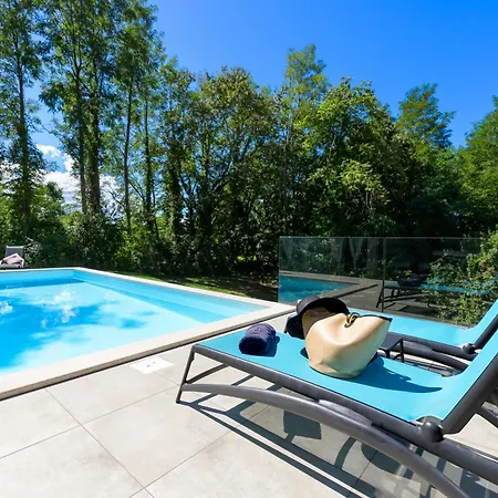 Villa Silence By Istrialux Pazin